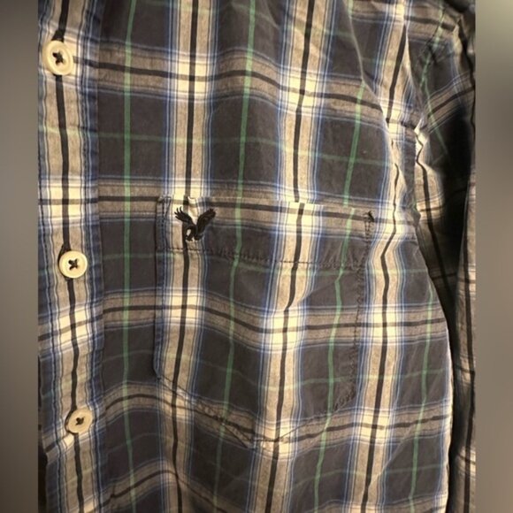 American Eagle Mens Casual Plaid Flannel Shirt Size Small Button Up Blue Green - Picture 2 of 4